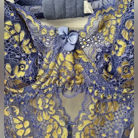 🌟🌟 EUC Victoria’s Secret Vtg Lace Lingerie Teddy - Picture 3 of 11